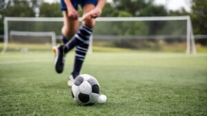 Spurs Menghadapi Dilema Penyerang Setelah Cedera Kolo Muani